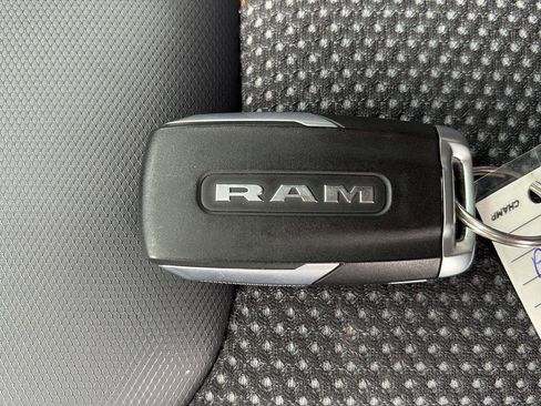 Used 2022 RAM 1500 Rebel AWD/4WD image 38