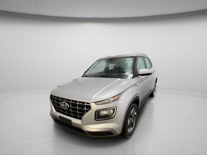 Used 2023 Hyundai Venue SEL w/ Cargo Package