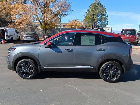 New 2026 Nissan Kicks SR w/ SR Premium Package image 9