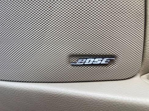 Used 2005 Chevrolet Corvette Coupe w/ Preferred Equipment Group RWD image 17