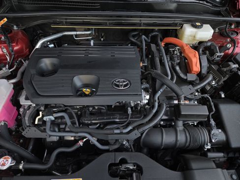 Used 2025 Toyota Crown Signia image 27