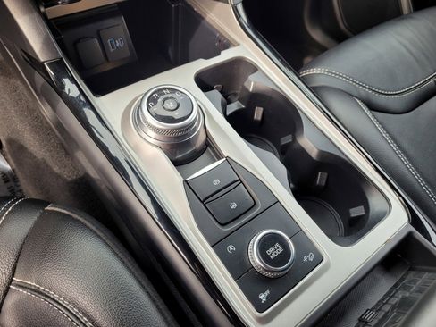 Used 2023 Ford Explorer ST w/ Equipment Group 401A image 21