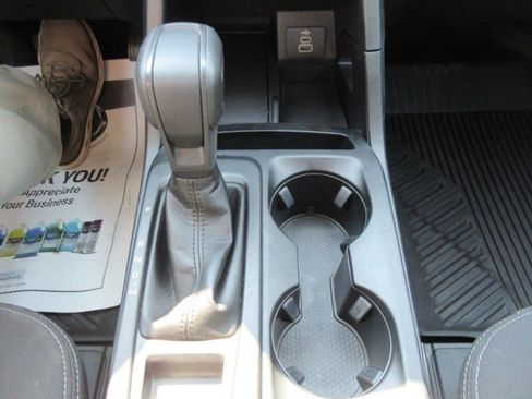 Used 2025 Ford Ranger XL RWD image 26