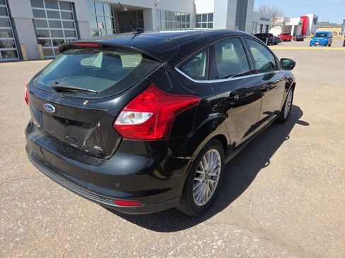Used 2012 Ford Focus SEL image 5