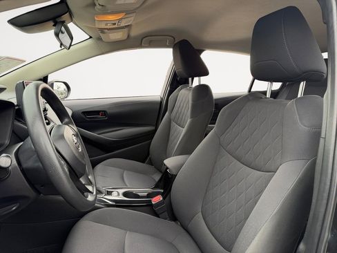 Certified 2022 Toyota Corolla LE image 9