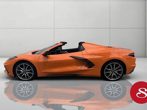 Used 2024 Chevrolet Corvette Stingray Preferred Conv w/ 2LT image 8