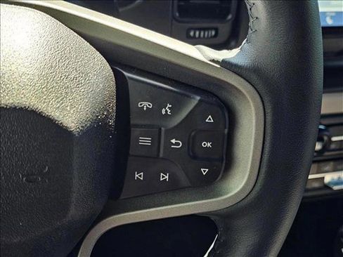 Used 2022 Ford Bronco Wildtrak image 19