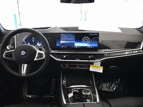 New 2026 BMW X7 xDrive40i image 5