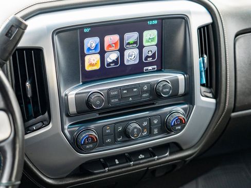 Used 2017 GMC Sierra 1500 SLE w/ Elevation Edition AWD/4WD image 22