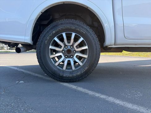 Used 2019 Ford Ranger Lariat w/ Equipment Group 501A Mid image 9