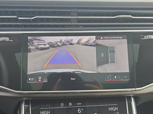 Certified 2025 Audi Q7 Premium w/ Convenience Package image 22