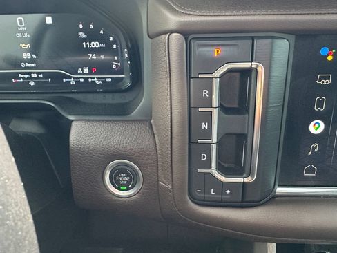 Used 2022 GMC Yukon XL Denali AWD/4WD image 34