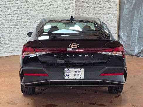 New 2026 Hyundai Elantra N Line FWD image 5