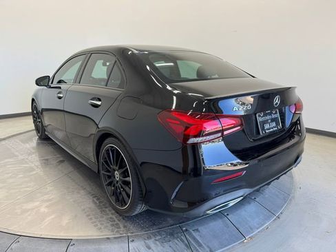 Used 2022 Mercedes-Benz A 220 image 9