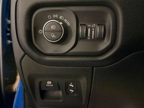 Used 2022 RAM 1500 Laramie AWD/4WD image 26