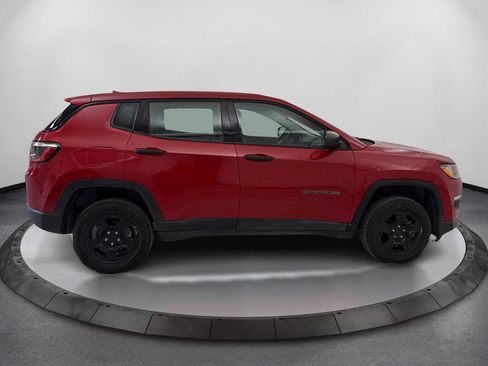 Used 2020 Jeep Compass Sport AWD/4WD image 4