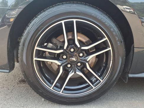 Used 2023 Ford Mustang GT RWD image 20