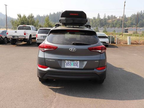 Used 2016 Hyundai Tucson SE w/ Option Group 02 AWD/4WD image 6