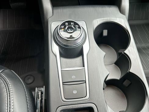 New 2025 Ford Escape SE FWD image 29