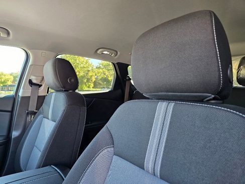 New 2025 Chevrolet Blazer LT w/ Convenience Package FWD image 11