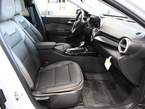 New 2026 Chevrolet Trax ACTIV w/ Driver Confidence Package FWD image 10