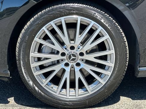 Used 2025 Mercedes-Benz CLA 250 image 31