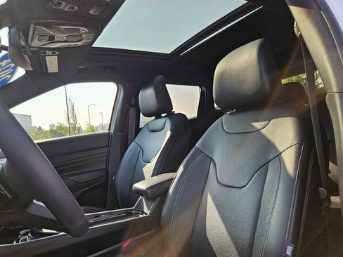 Used 2024 Jeep Compass Limited w/ Driver Assist Group I image 25