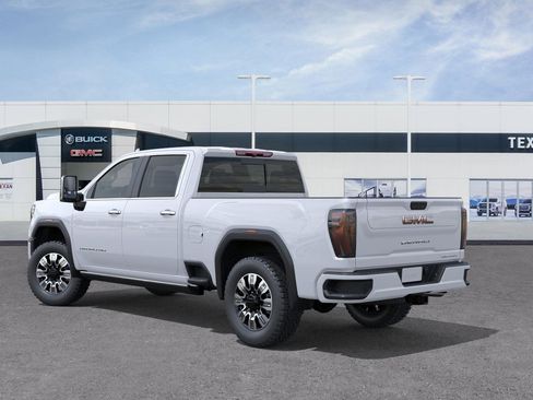 New 2026 GMC Sierra 2500 Denali AWD/4WD image 3