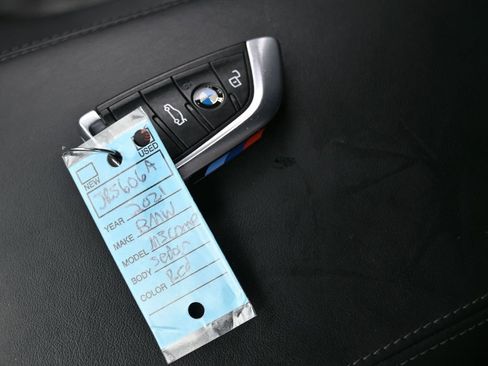 Used 2021 BMW M3 Competition image 22