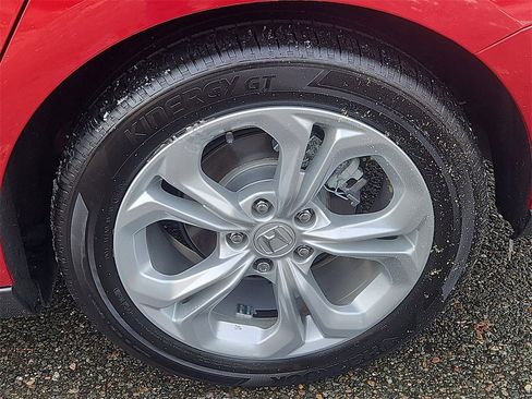 Certified 2024 Honda Accord LX image 8