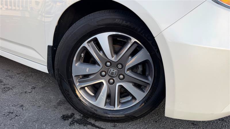 Used 2016 Honda Odyssey Touring image 15