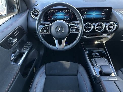 Certified 2022 Mercedes-Benz GLA 250 4MATIC image 12