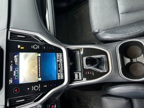 Certified 2023 Subaru Outback Limited XT image 26