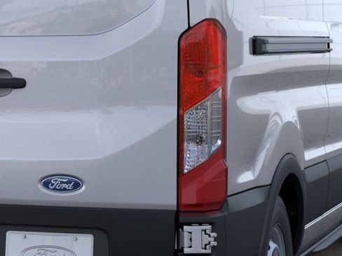 New 2026 Ford Transit 350 Low Roof RWD image 21