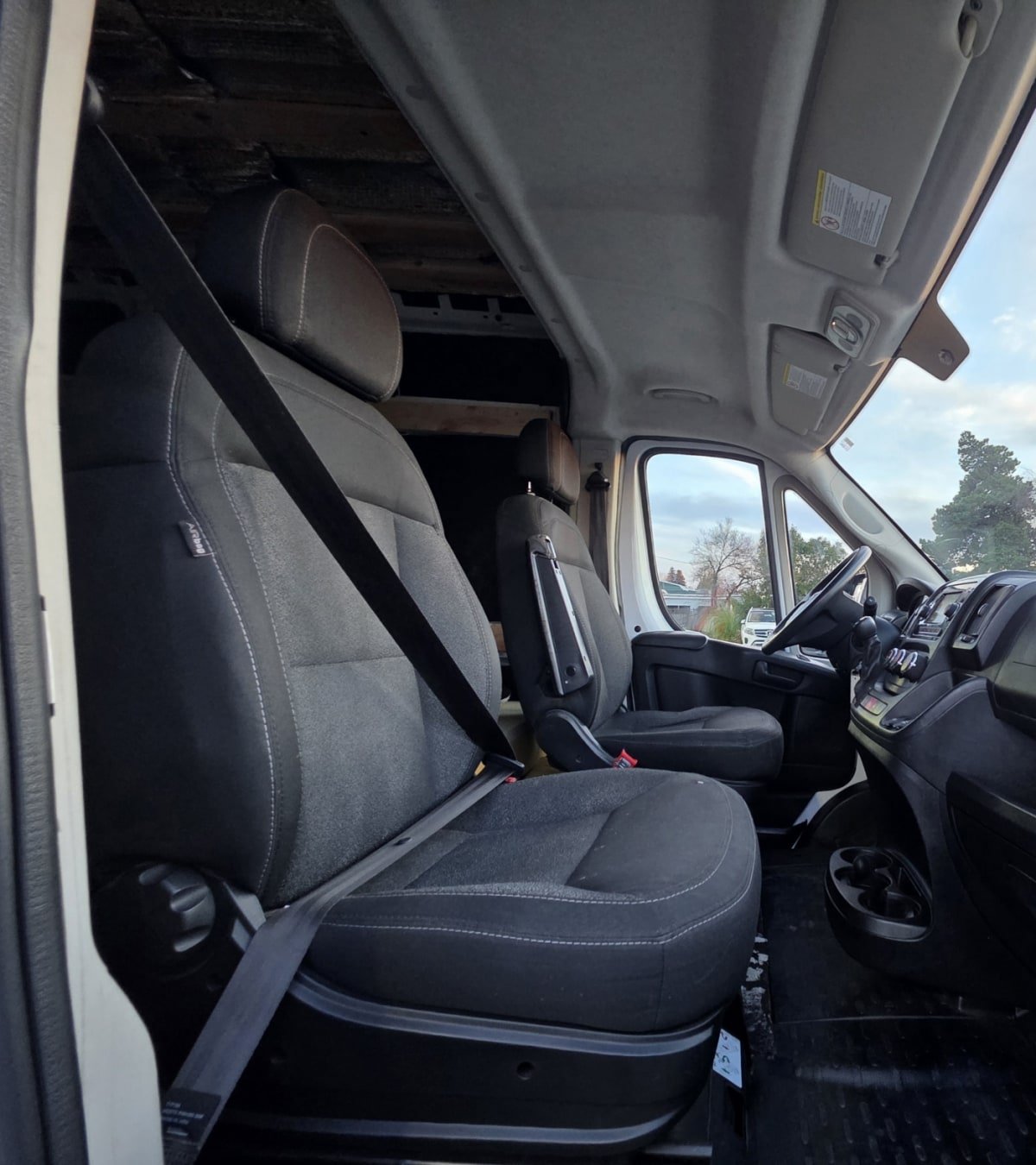 Used 2019 RAM ProMaster 2500 FWD image 13