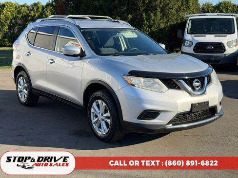 Used 2015 Nissan Rogue SV AWD/4WD image 7