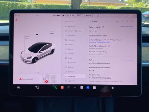 Used 2023 Tesla Model 3 Standard Range RWD image 3