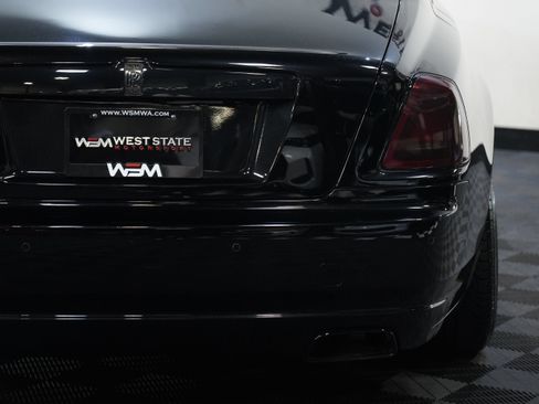 Used 2020 Rolls-Royce Ghost RWD image 17