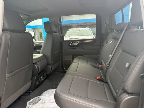 New 2026 Chevrolet Silverado 3500 LT w/ Trail Boss Package AWD/4WD image 13
