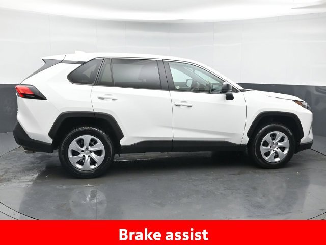 Certified 2025 Toyota RAV4 LE AWD/4WD image 8