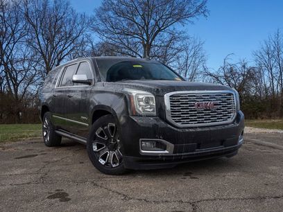 Used 2019 GMC Yukon XL Denali w/ Denali Ultimate Package