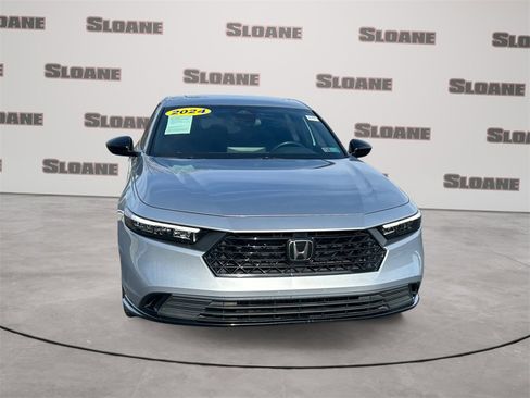 Used 2024 Honda Accord Sport image 8