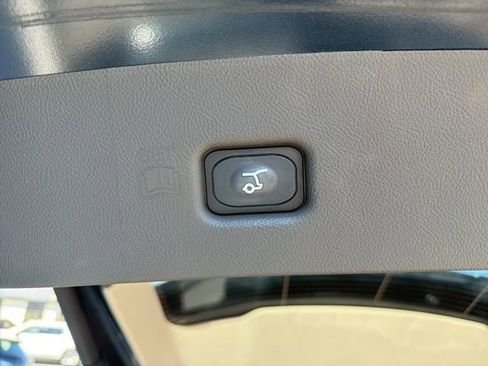 Used 2022 Lincoln Nautilus Reserve w/ Equipment Group 201A AWD/4WD image 9