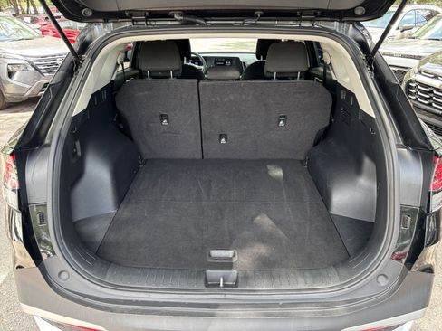 Used 2025 Kia Sportage LX FWD image 29