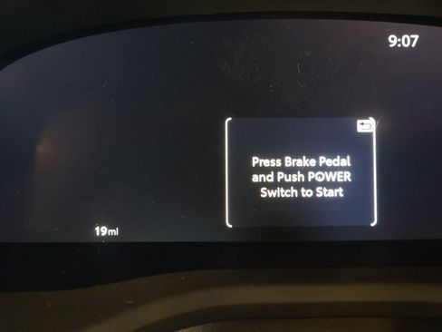 Used 2026 Toyota Camry XLE w/ Premium Package FWD image 15
