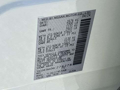 Used 2024 Nissan Pathfinder SV FWD image 32