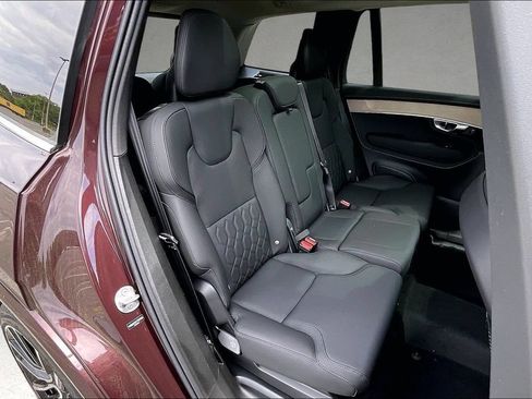 New 2026 Volvo XC90 B6 Plus w/ Protection Package Premier AWD/4WD image 10