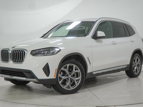 Used 2024 BMW X3 xDrive30i AWD/4WD image 1