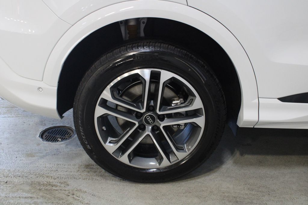 New 2026 Audi Q5 Premium AWD/4WD image 26