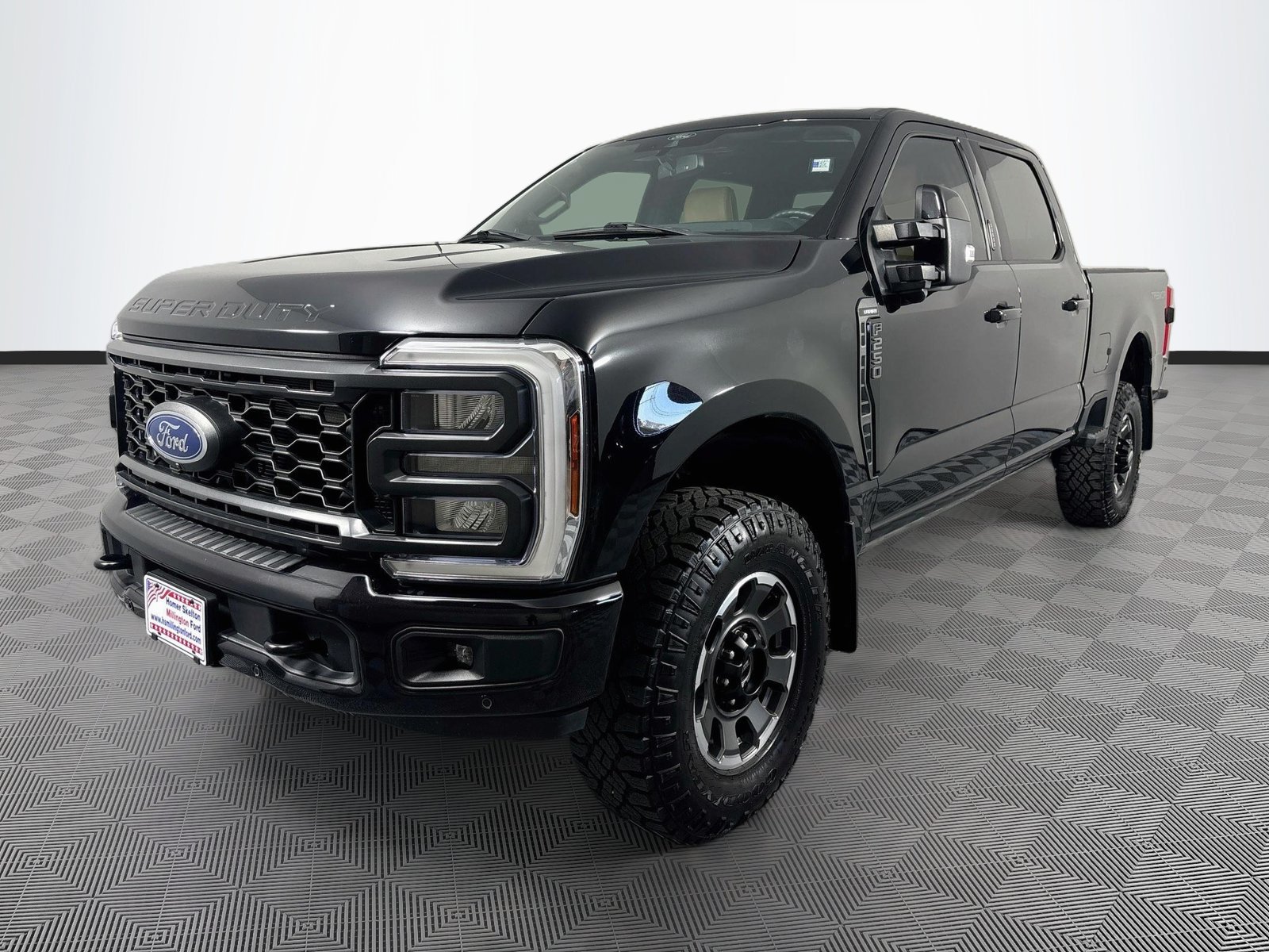 Used 2024 Ford F250 Lariat w/ Lariat Ultimate Package AWD/4WD image 3